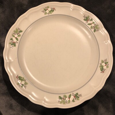 Christmas Heirloom Retired Pfaltzgraff Christmas Dishes