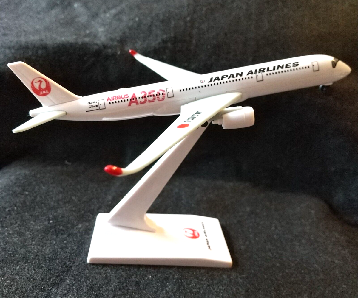 Japan Airlines JAL New Airbus A350-900 JA01XJ Aircraft Model Japan Airlines JAL New Airbus A350-900 JA01XJ Aircraft Model