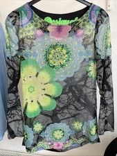 DESIGUAL  Wunderschöne Langarm Bluse  Größe S/ M transparent grün Schwarz