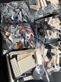 LEGO Star Wars: Republic Dropship with AT-OT Walker (10195) ( NO BOX INCLUDED )