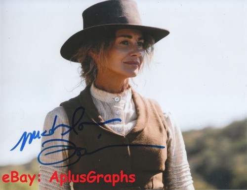 FAITH HILL... 1883 's Margaret Dutton (Yellowstone) SIGNED