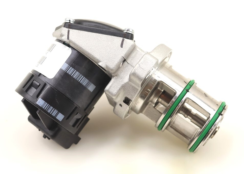 NEW OEM John Deere EGR Exhaust Gas Recirculation Valve DZ109968