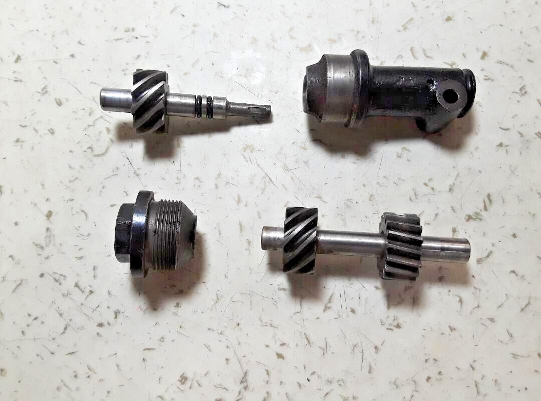 Maserati 3500 ZF S5-17, transmission speedometer gear set
