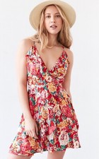 NWT Kimchi Blue Sabrina Ruffle Red Floral Wrap Dress Urban Outfitters Size 6