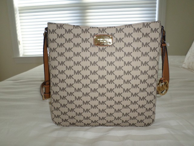 michael kors lg messenger bag