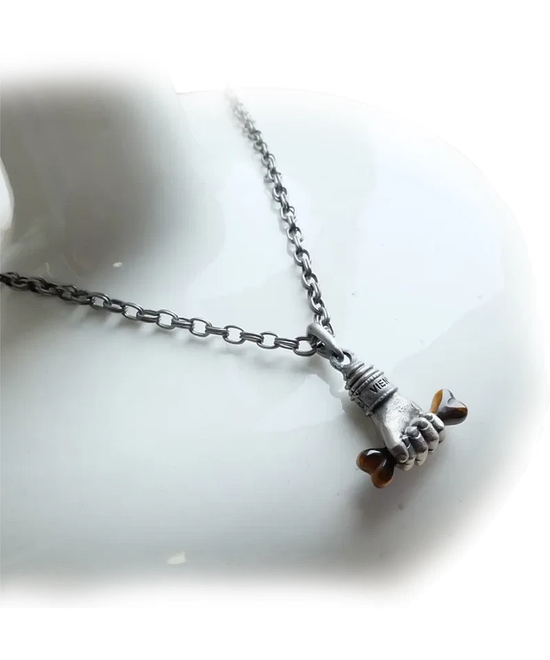 Collar Vivienne Westwood Gunmetal Puño Hueso, buen estado Foto 3 de 3