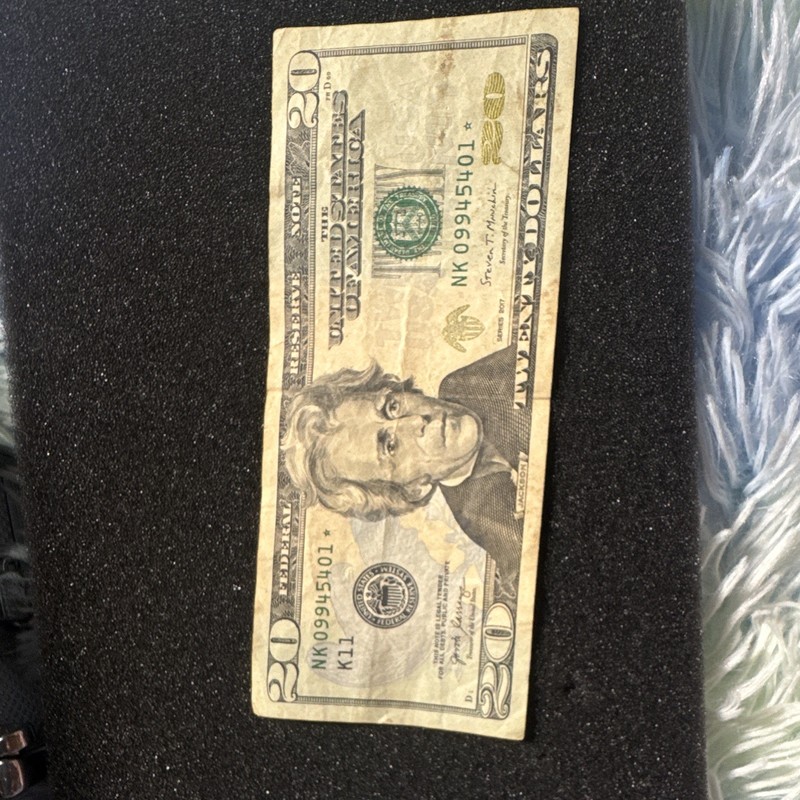 US $20 Twenty Dollar Bill Federal Reserve Note Circulated Uncertified