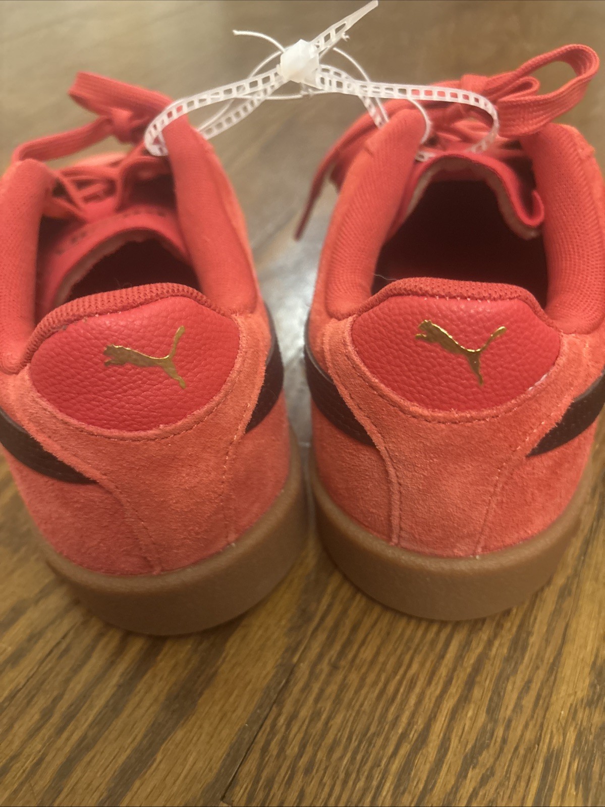 Puma Suede Youth Red Black Sneakers Tennis Shoes Size 5.5 Women’s 7.5 New thumbnail 4