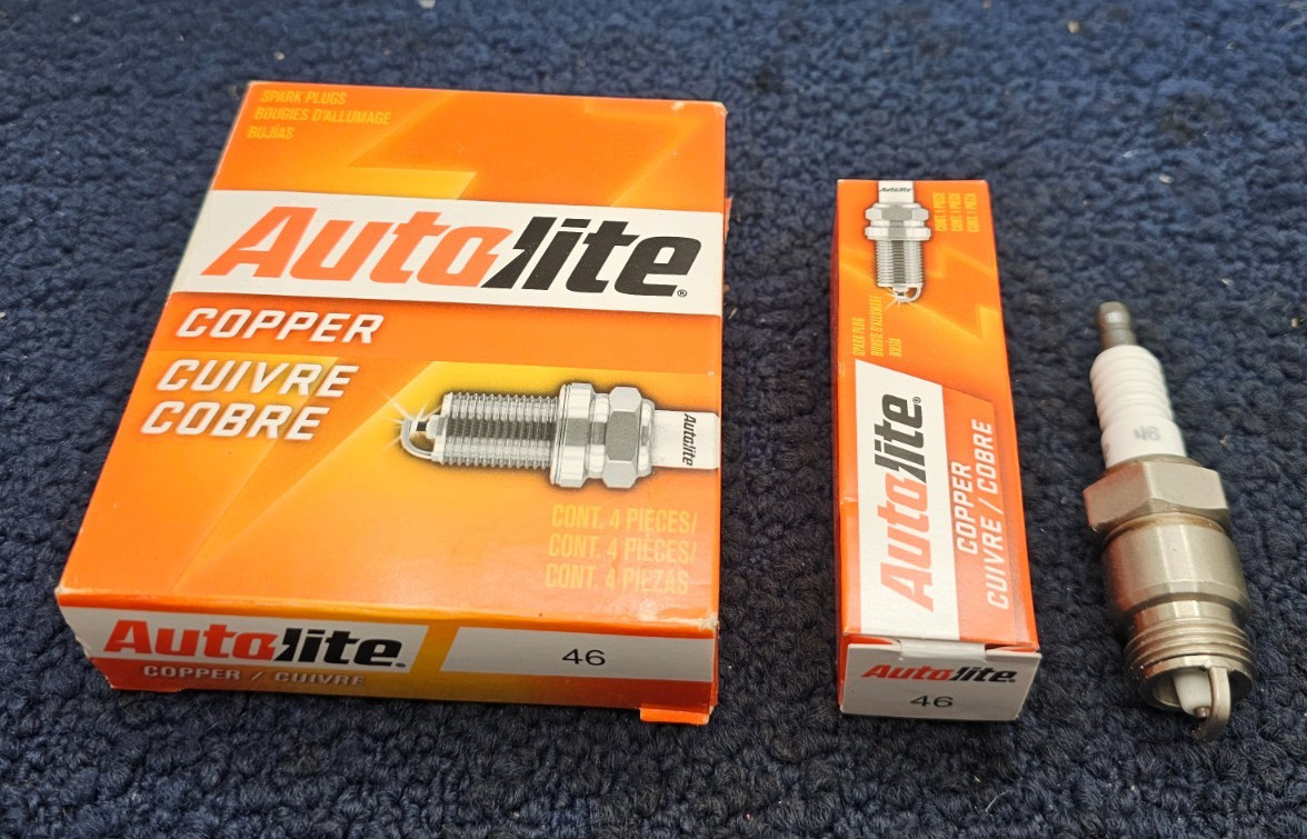 QTY 8 Autolite 46 Copper Spark Plug Fits 1956-1957 Lincoln Continental