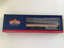 Bachmann OO Gauge 39-702 Mk2F BSO Coach in Intercity Swallow livery