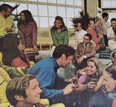 Vintage Retro 2-Pg 1970 Ad Seagram's 7 Crown And Company Now That's A Party