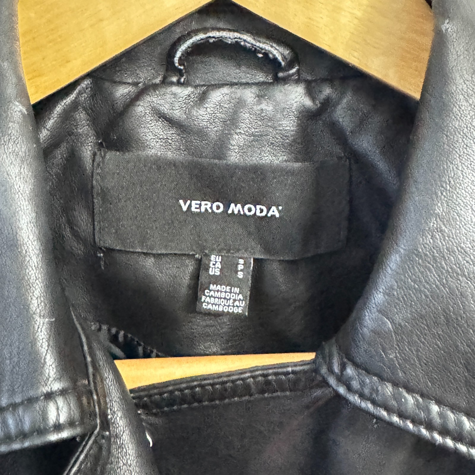 Vero Moda Women's Black Faux Leather Biker Jacket - Size S image 8