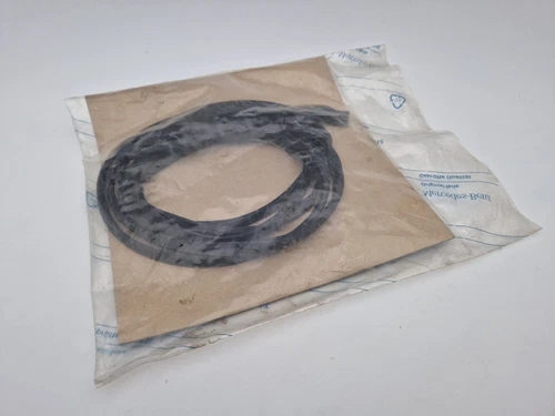 Mercedes Benz Rubber Profile W111 Seal A1116735521 Genuine