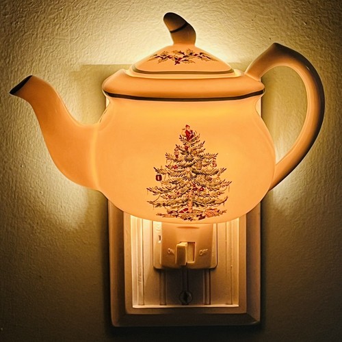 Spode Christmas Tree Teapot Shaped Plug In Nightlight Night Light