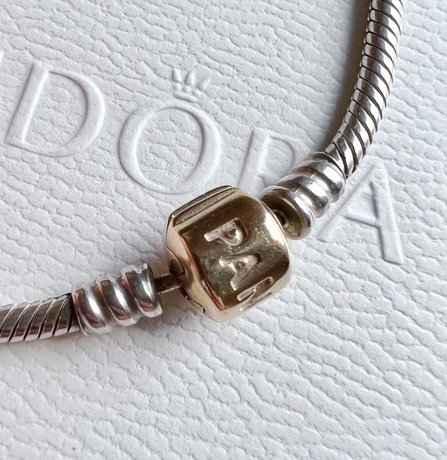 Authentic Pandora 14k Gold Barrel Clasp Silver Moment… Gem