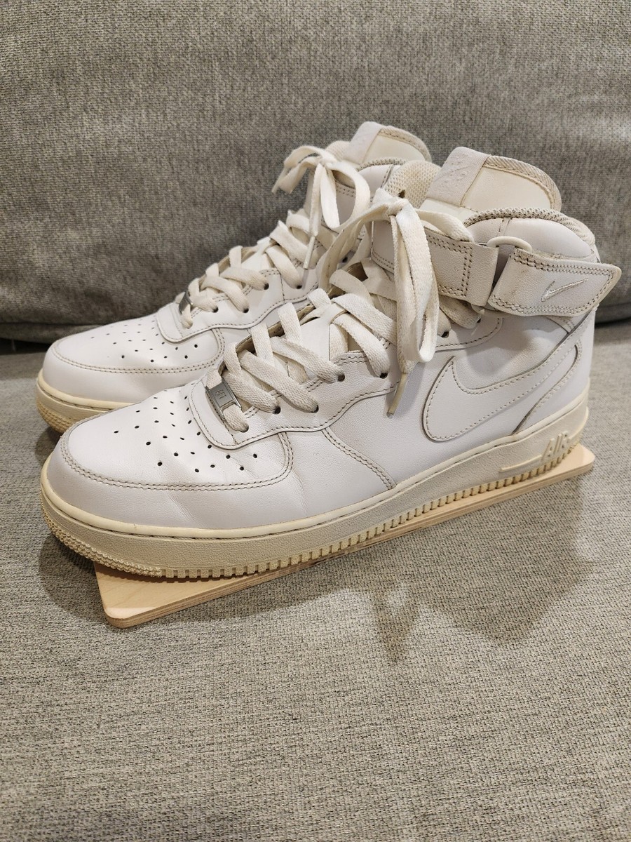 NIKE エアフォース 1 ミッド ホワイト/ホワイト 315123-111 楽天市場】NIKE AIR FORCE 1 MID 07 white/white 315123-111