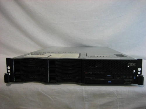 IBM eServer XSERIES 346 Dual XEON 3,2MHZ  2048Mb  146Gb