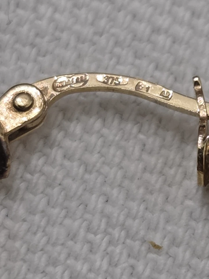 Pendientes vintage de oro amarillo de 9k UnoAerre Foto 4 de 4