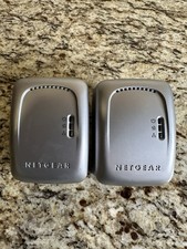 2 NETGEAR WALL PLUGGED BRIDGE XE102