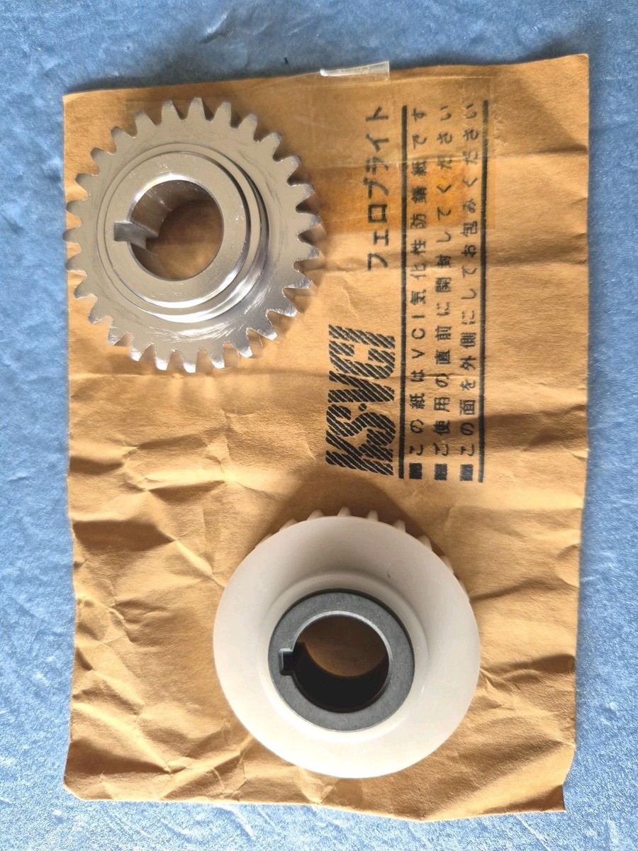 Suzuki GT380 Points Ignition Driven Gear 1257133032 1271333032