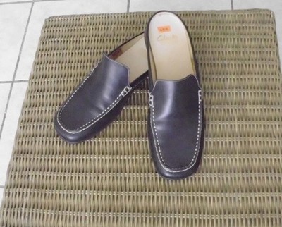 NEU++ klassische Clarks Mules Leder nachtblau Gr.40