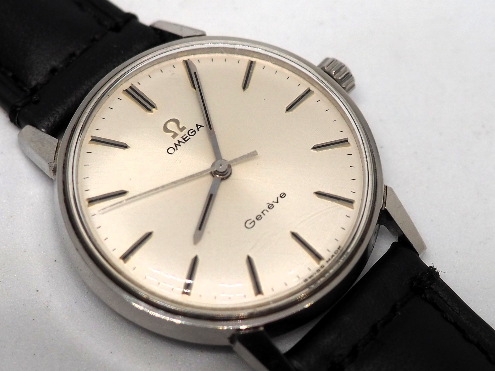 Omega Genève Wind Cal 601 135.011SP