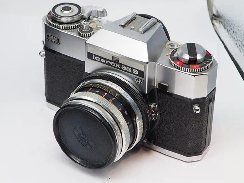 Zeiss Ikon Voigtlander Icarex 35S BM Camera with Zeiss 2.8/50 Lens West Germany