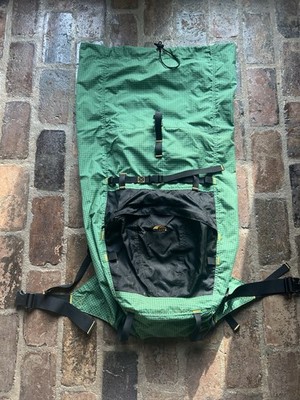 Ultralight GoLite Gust Green 22oz Check 65L Hiking Backpack Frameless EUC