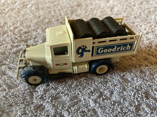 2 X Lledo Days Gone 1934 Ford Model A Truck - Dunlop & Goodrich Tyres - Picture 10 of 14