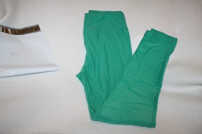 Women Lularoe Solid Emerald Green 