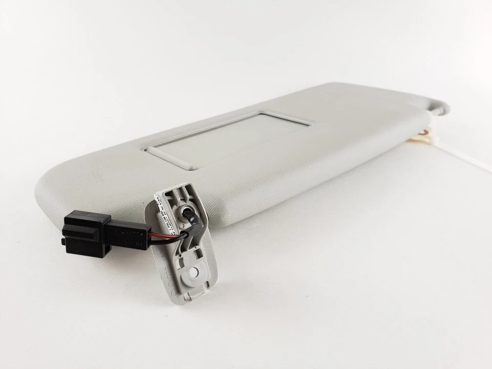 Parasol lado derecho pasajero Volkswagen Golf 2010-2014 con cable OEM Foto 3 de 4