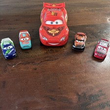 Disney Pixar Movie Cars. Lot of 5 Cars Including Lightning McQueen