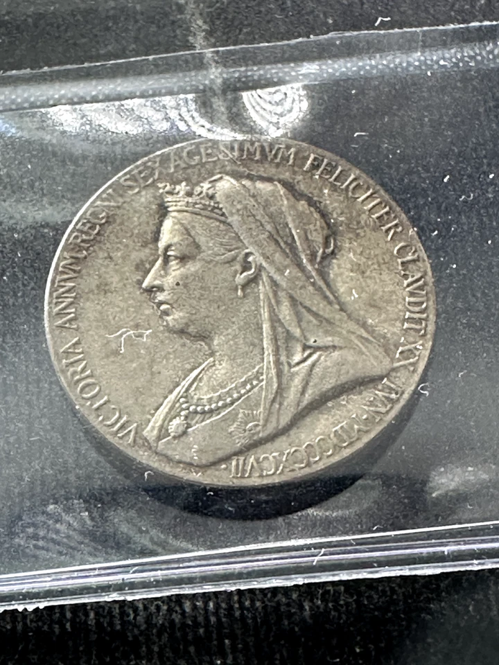 1837-97 Great Britain, Queen Victoria Diamond Jubilee, Coin Mart Graded**EF-40** - Image 4 of 4