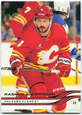 2025-26 Upper Deck Series 1 Holiday SP Green Foil #23 Rasmus Andersson Calgary