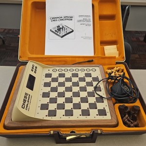 Fidelity Electronics Voice Sensory Chess Challenger Model VSC