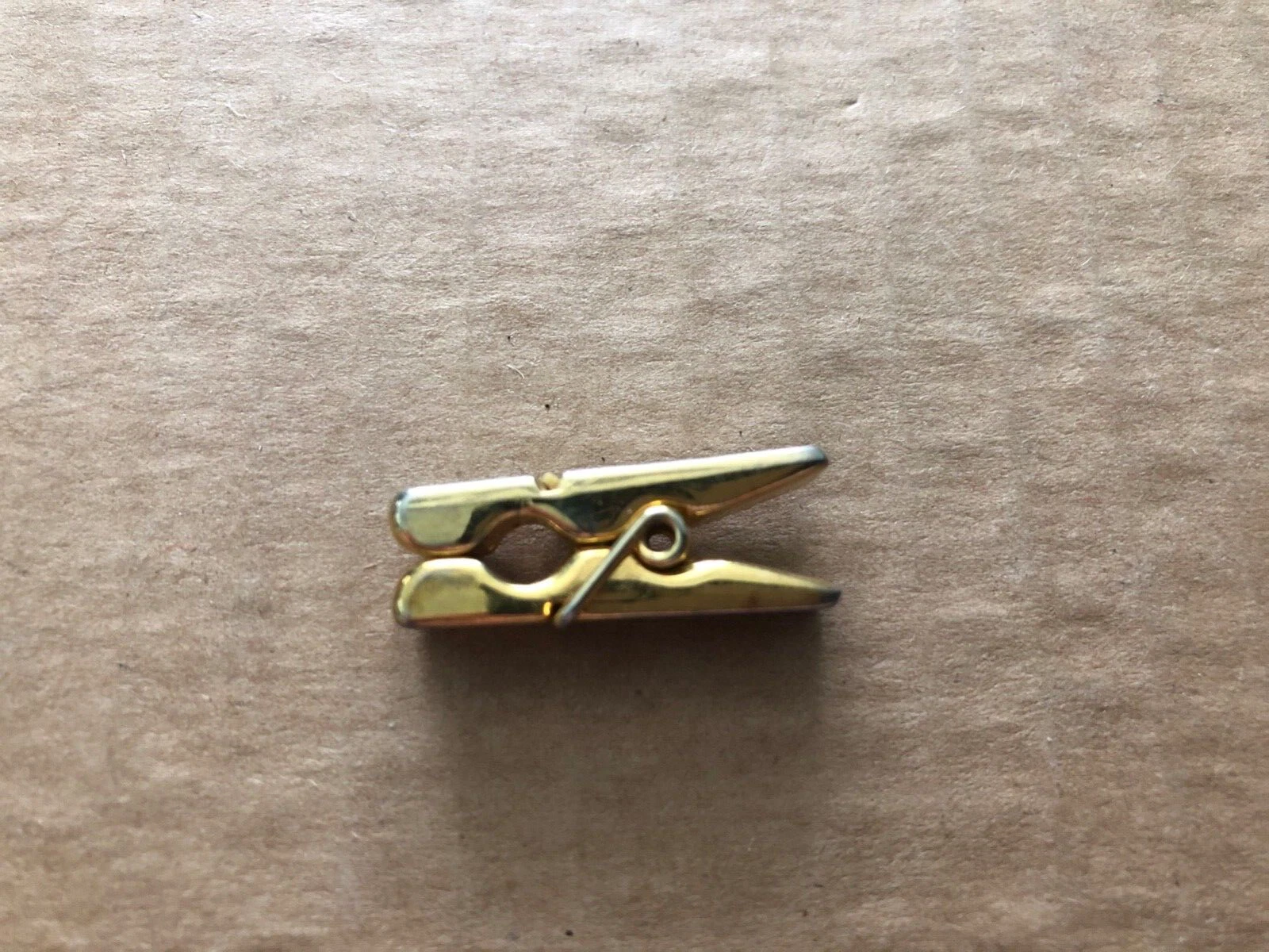 Spilla Spilla Vestiti Dolce CELINE Made in Italy Tono Oro Carro Cavallo Passeggino