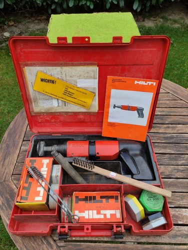 Hilti DX 400B Bolzensetzgerät Bolzenschussgerät mit Zubehör, Kartuschen & Nägel - Bild 2 von 6