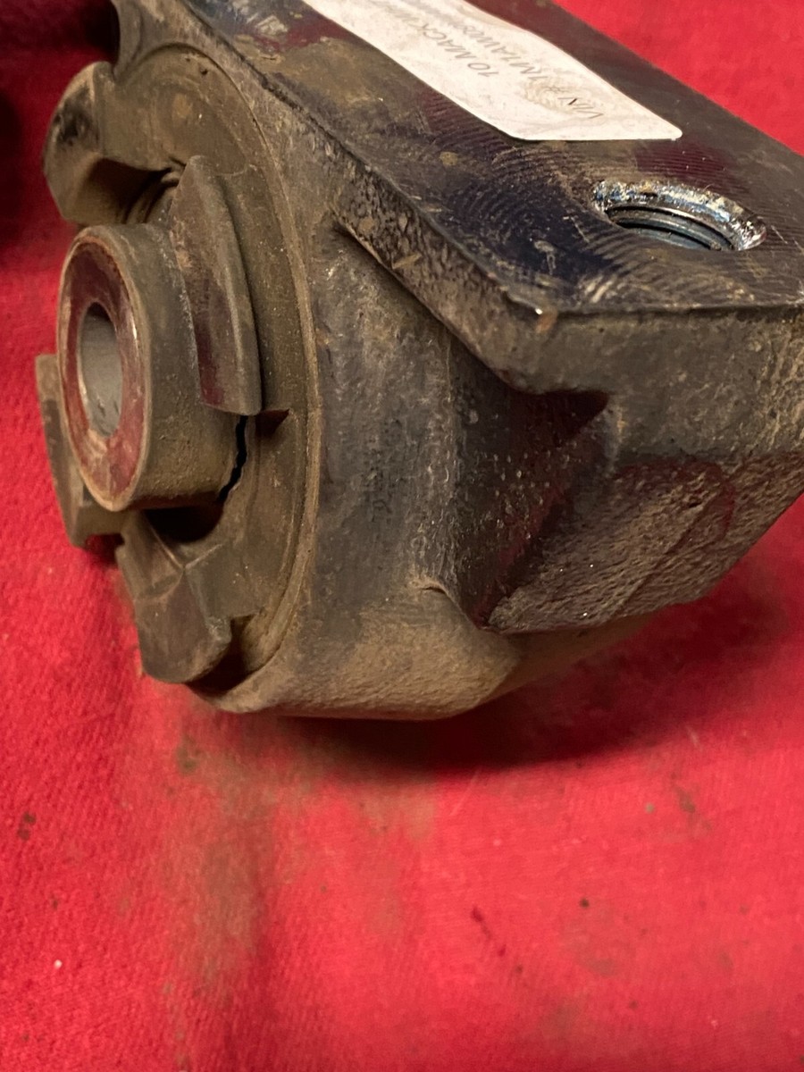 MACK CXU613 Cab Suspension, Y-46293, Isolator, cab mount