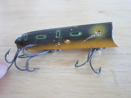 Leurre de pêche vintage Heddon Lucky 13 tête rouge écaille
