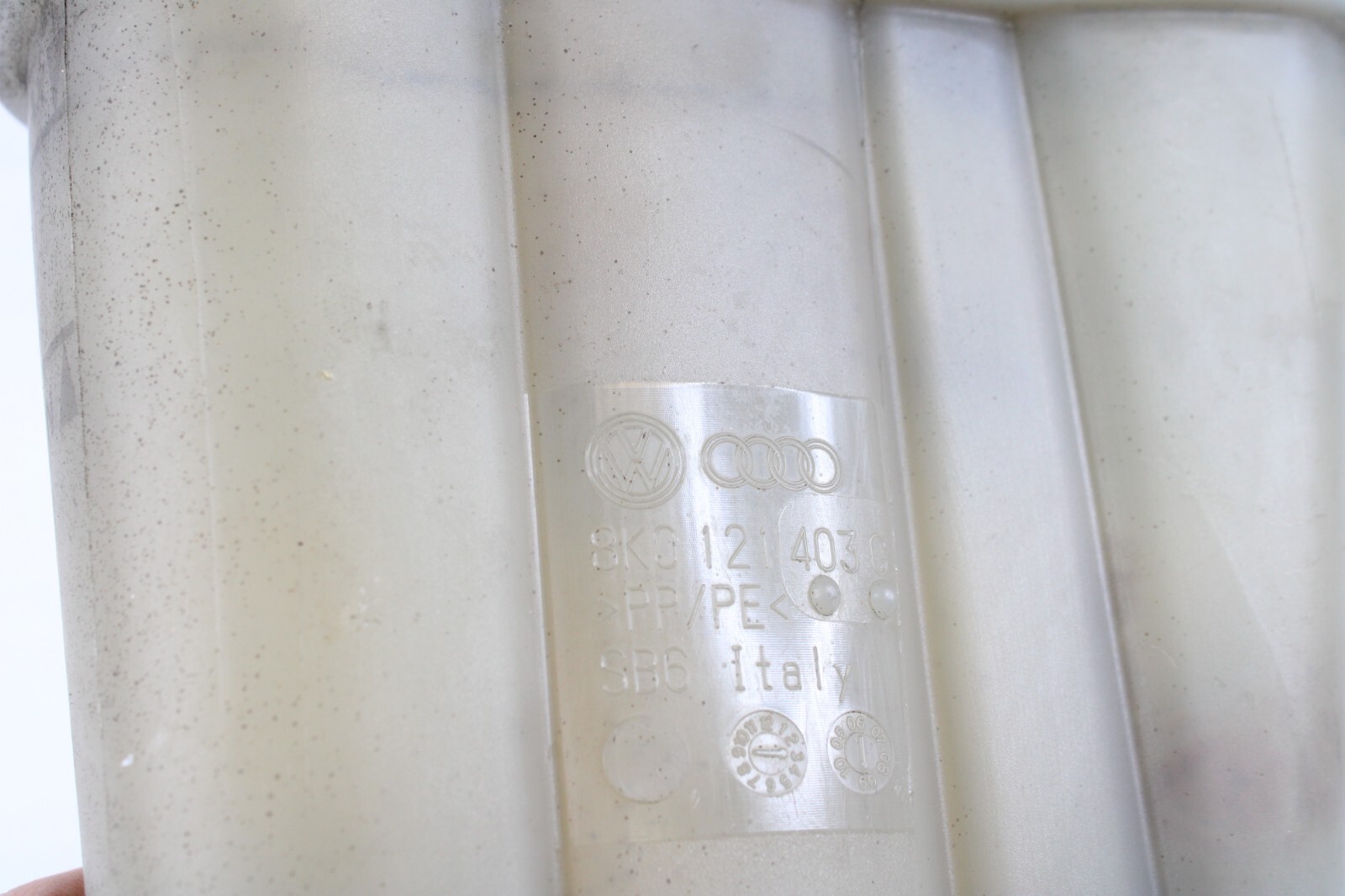 2008 2017 AUDI 8T A5 S5 RS5 A4 Q5 RADIATOR COOLANT OVERFLOW RESERVOIR