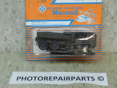 Roco Minitanks  1/87 Modern German KHD / BV8L 413F 6x6 Tipper Truck Lot #7328K 
