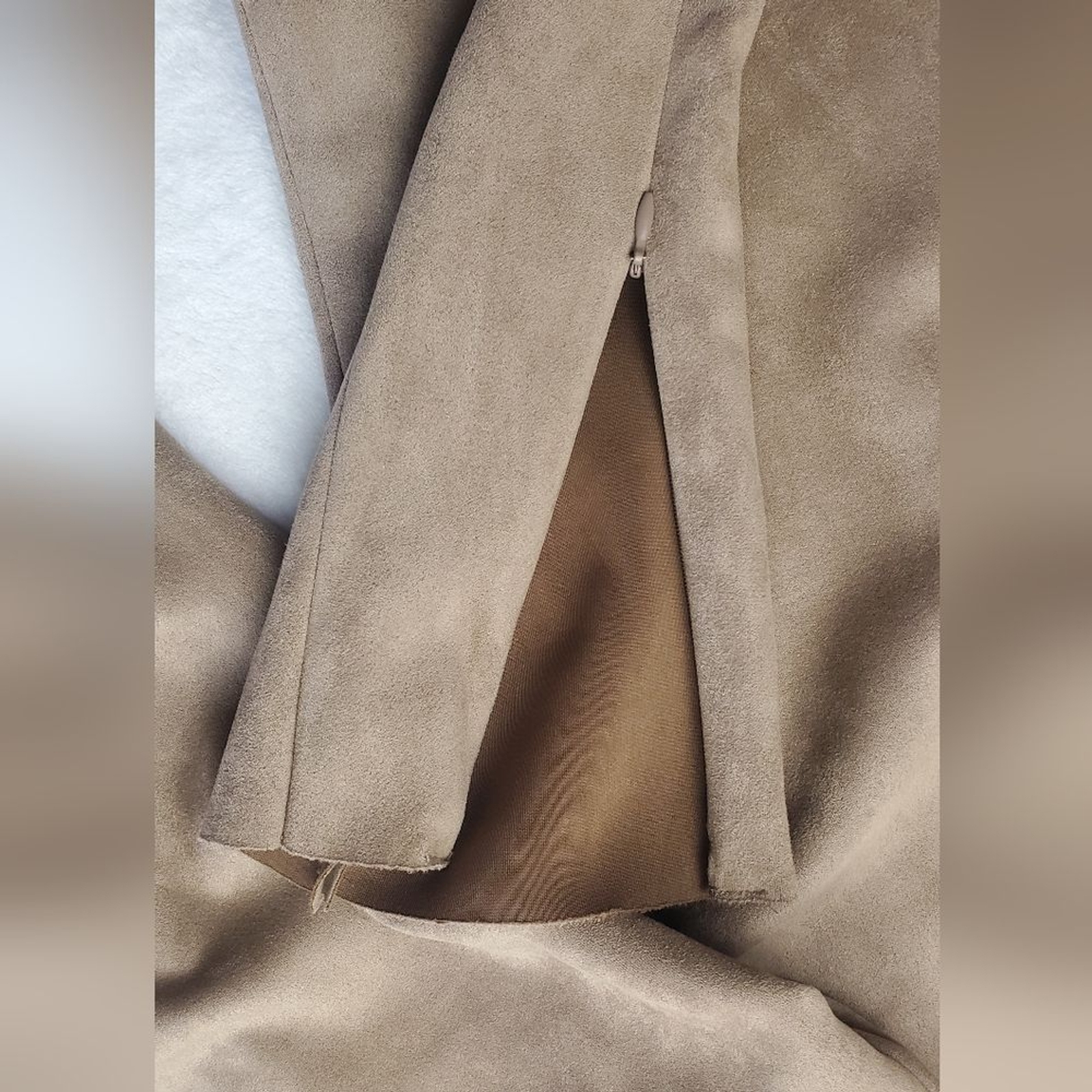 Zara Faux Suede High Rise cropped Pants tan Size L thumbnail 11