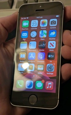 Apple iPhone SE (32GB, Space Grau)