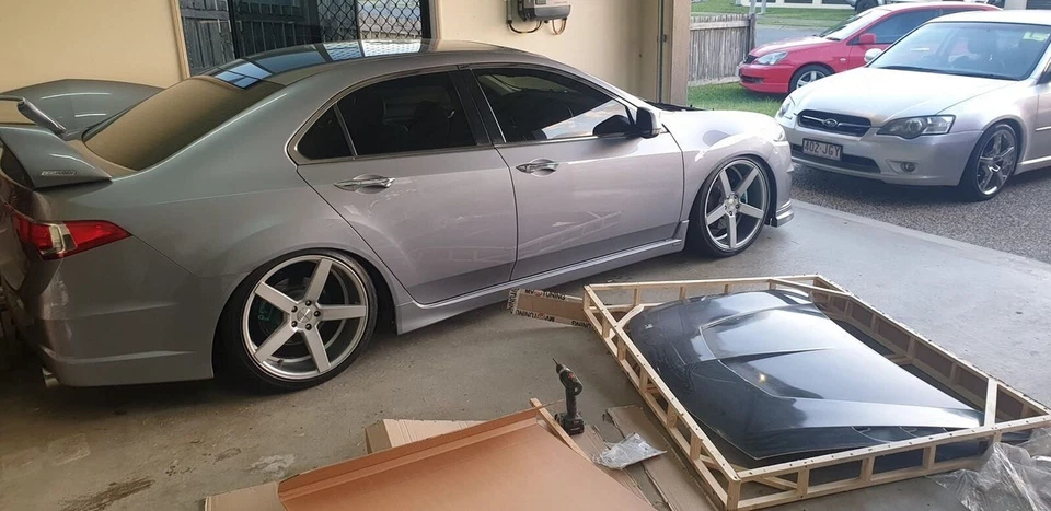 Campana extractora deportiva “Aggressive Air” Nº3 para Accord 8 / Acura TSX CU1/2 CW1/2 2008-2014 Foto 4 de 4