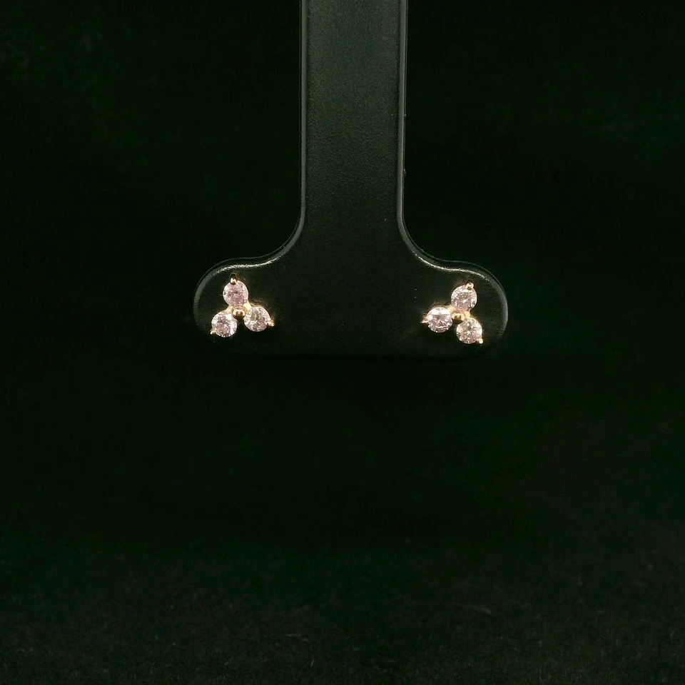 Oro Rosa 14k Diamante Rosa Natural 3 Piedras Racimo Pendiente Stud Trío Pequeña Flor Foto 3 de 4
