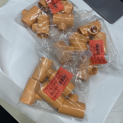 Blazemaster Reducing Tee 15 pc lot 1-1/4" x 1-1/4" x 3/4" TFP  CPVC Socket 80261