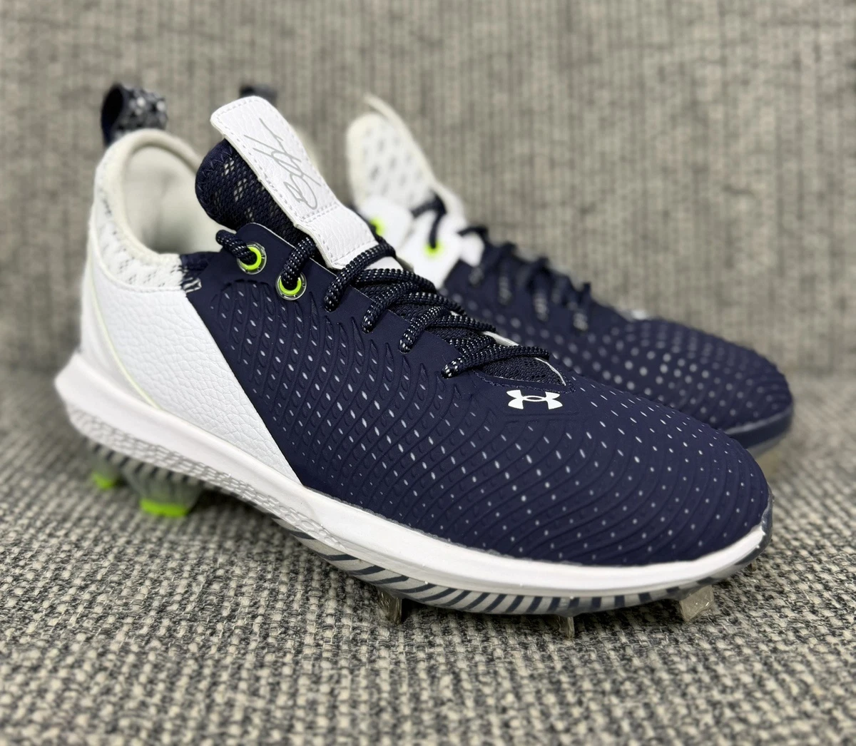 Las mejores ofertas en Under Armour Harper 6 ST Low White Red | eBay
