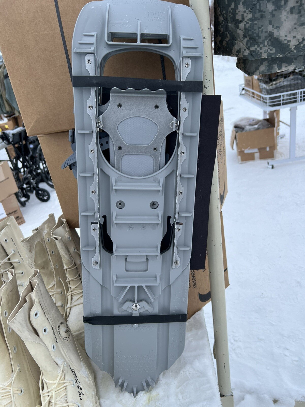 One pr. NEW GenuineAlaskan Military Issue MSR SNOWSHOES w/Flotation