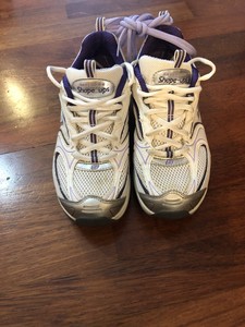 skechers lace up purpura