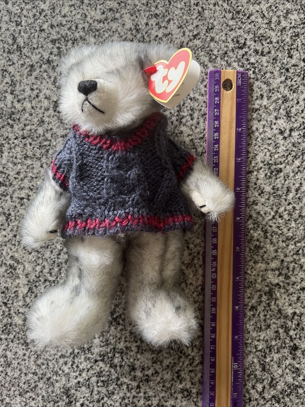 The atticc Treasure Collection little bear sweater land of the midnight sun TY